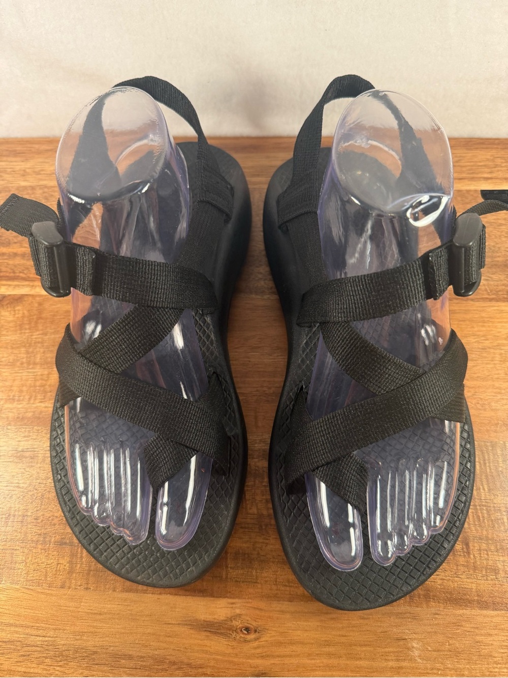 Chaco Z/2 Classic Toe Loop Sandal with Adjustable Strap Black Size 9
